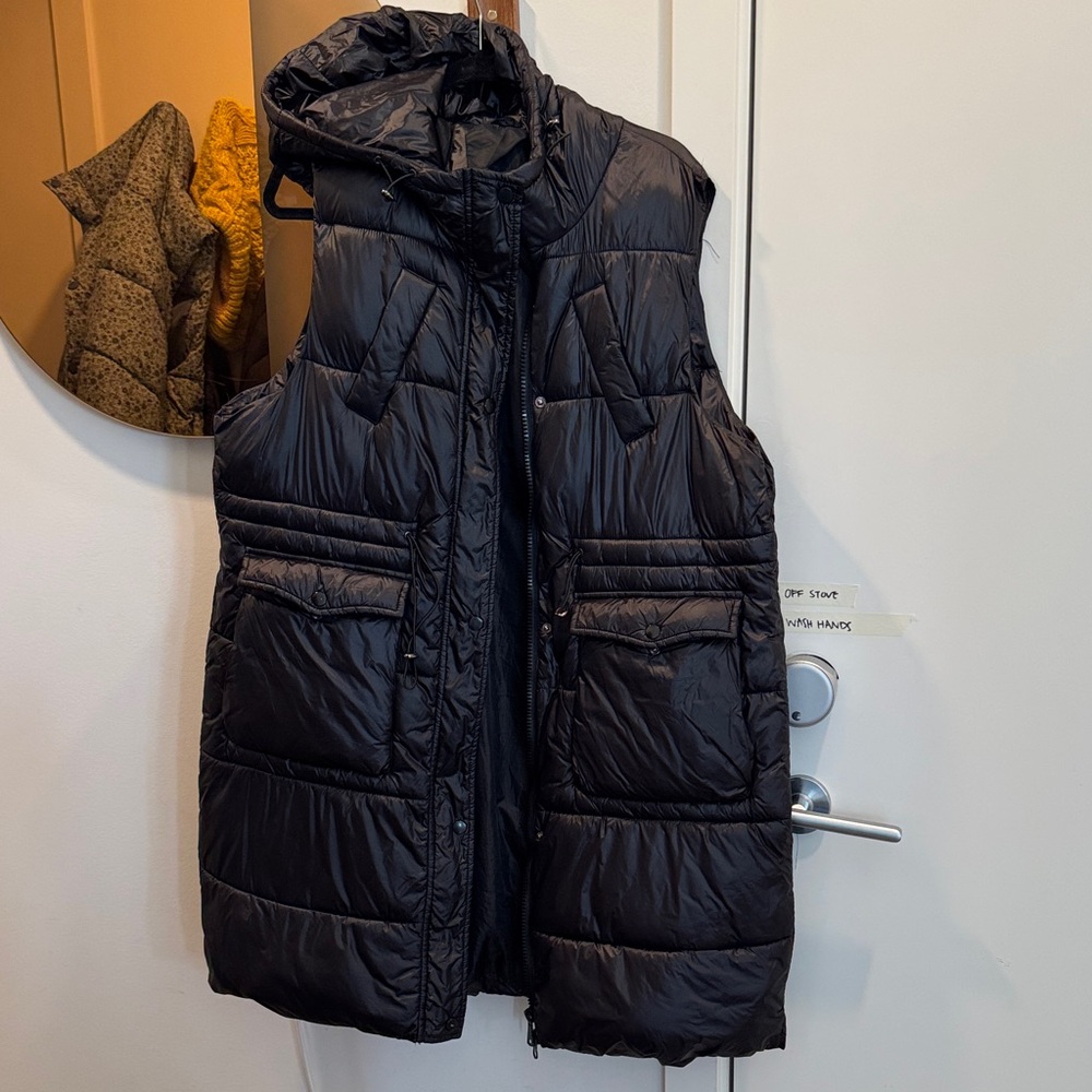 Black Quilted Hooded Puffer Vest